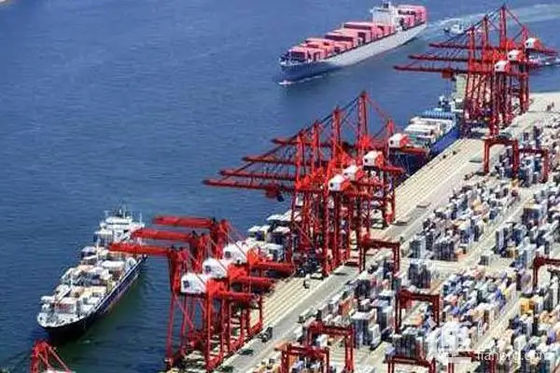 গুণ চীন থেকে পাকিস্তানে 20GP 40GP আন্তর্জাতিক মহাসাগর মালবাহী শিপিং কারখানা